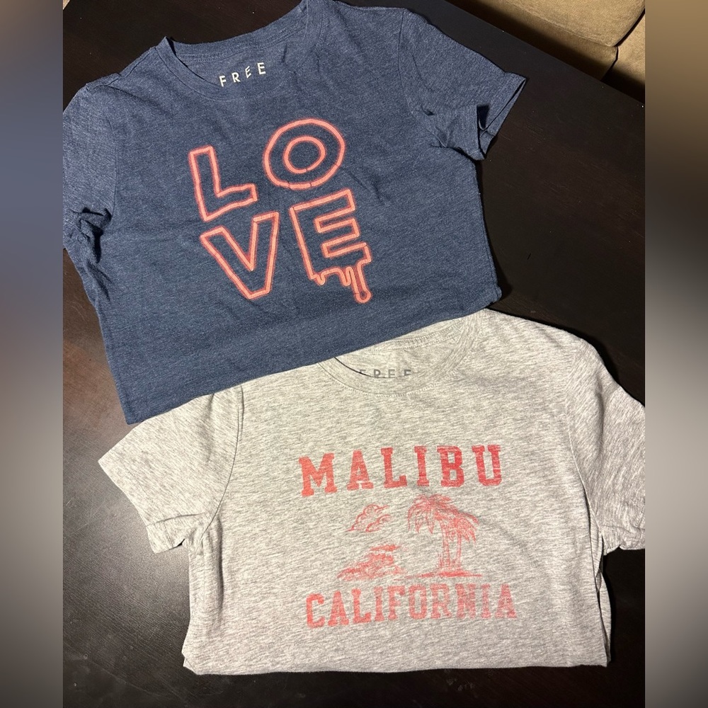 BUNDLE -(2) Graphic tees from brand Free State Size:Med (2 )for $16 /$11 ea